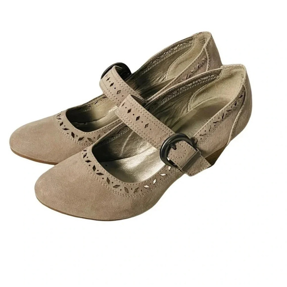 Michael Shannon Shelia Perforated Suede
Mary Jane Heels Gray 10 M - Picture 4 of 9